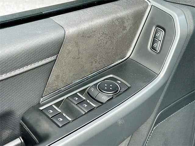 2025 Ford F-150 XLT 4WD SUPERCREW