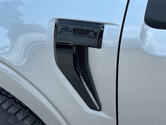 2025 Ford F-150 XLT 4WD SUPERCREW
