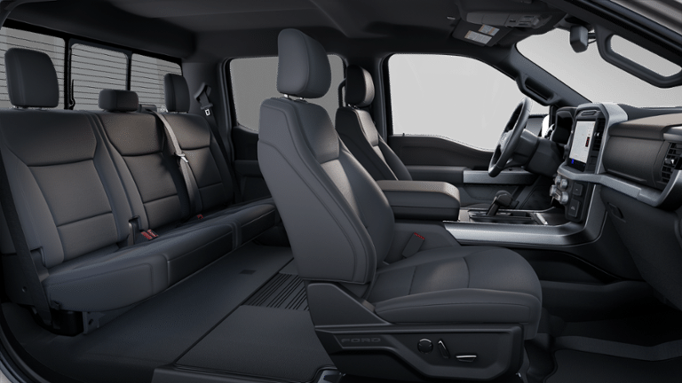 2025 Ford F-150 XLT 4WD SUPERCREW