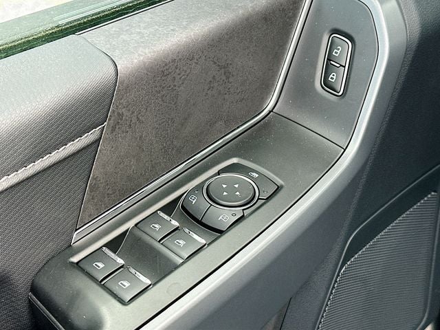 2025 Ford F-150 XLT 4WD SUPERCREW