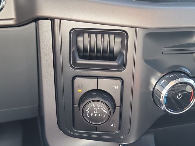 2026 Ford F-150 XLT 4WD SUPERCREW