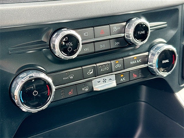 2025 Ford F-150 XLT 4WD SUPERCREW