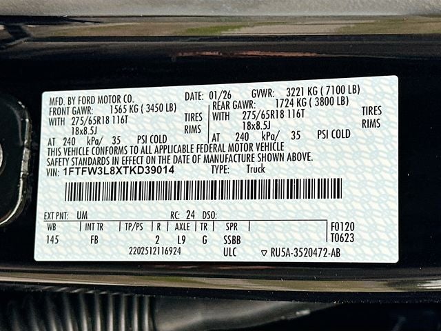 2026 Ford F-150 XLT 4WD SUPERCREW / LIFTED WHEELS & TIRES