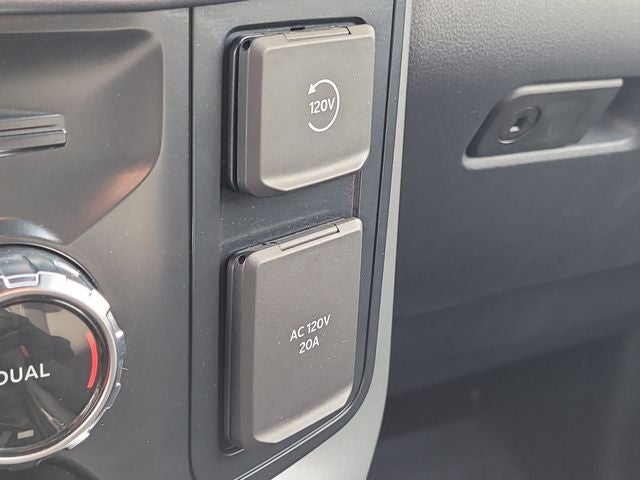 2025 Ford F-150 XLT 3.5 POWERBOOST