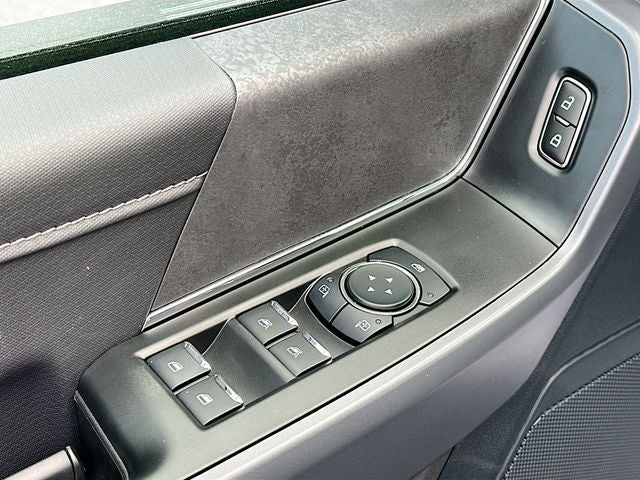 2025 Ford F-150 XLT 4WD SUPERCREW