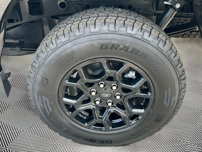 2025 Ford F-150 XLT 4WD SUPERCREW