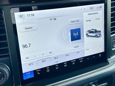 2025 Ford F-150 Lariat 5.0 V-8