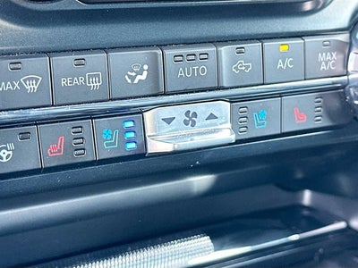 2025 Ford F-150 Lariat 5.0 V-8