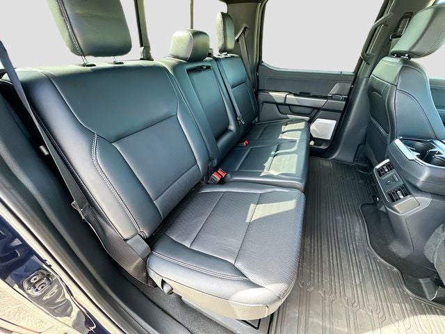 2025 Ford F-150 Lariat 5.0 V-8