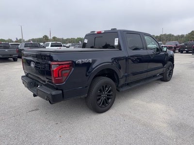 2025 Ford F-150 Lariat 5.0 V-8