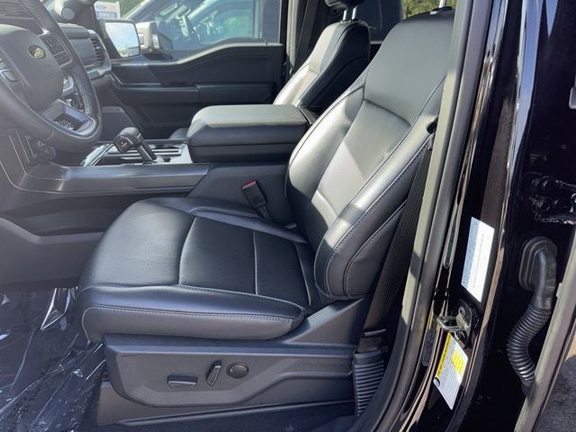 2025 Ford F-150 Lariat 5.0 V8