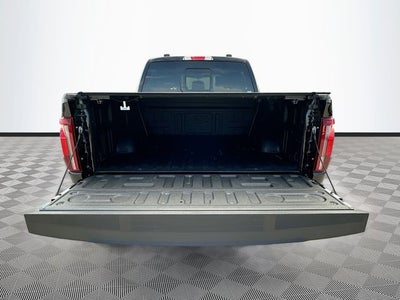 2025 Ford F-150 Lariat 5.0 V8