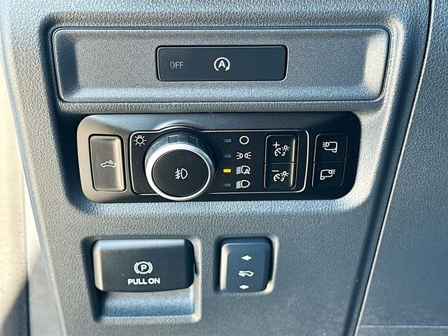 2025 Ford F-150 Lariat 5.0 V8