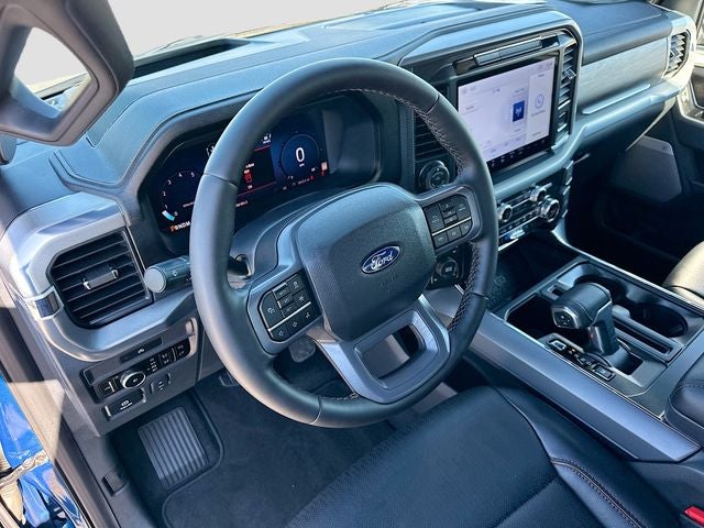 2025 Ford F-150 Lariat 5.0 V8