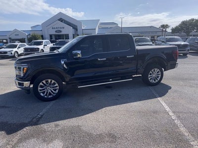 2025 Ford F-150 Lariat 5.0 V8
