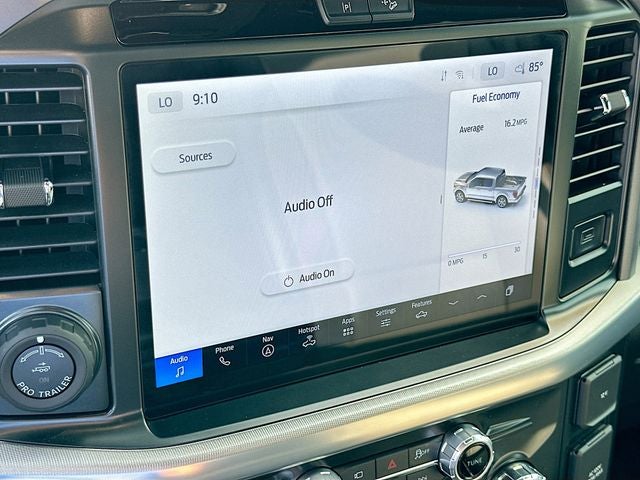 2025 Ford F-150 Lariat 5.0 V8