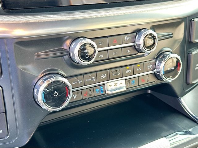 2025 Ford F-150 Lariat 5.0 V8