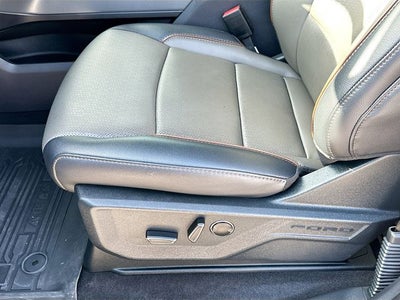 2025 Ford F-150 Lariat 5.0 V8