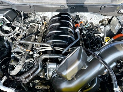 2025 Ford F-150 Lariat 5.0 V8