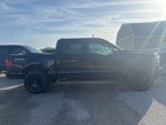 2025 Ford F-150 Lariat 5.0 V-8