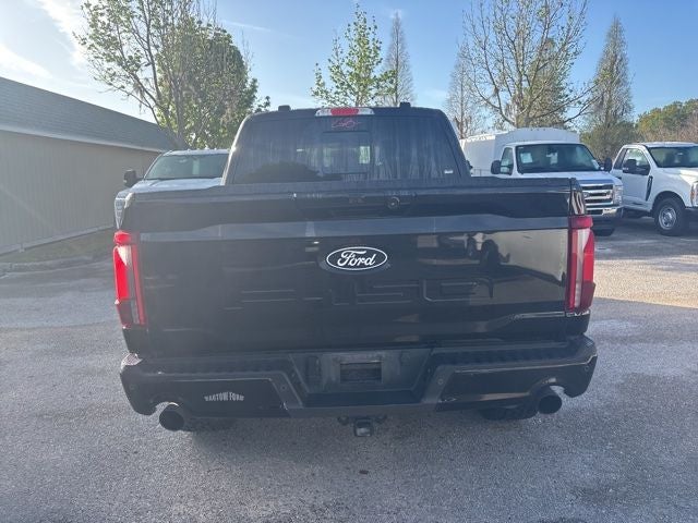 2025 Ford F-150 Lariat 5.0 V-8