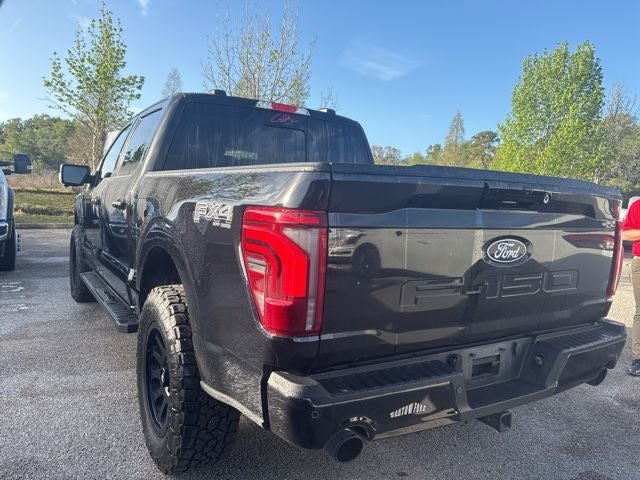 2025 Ford F-150 Lariat 5.0 V-8