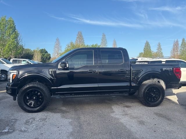 2025 Ford F-150 Lariat 5.0 V-8
