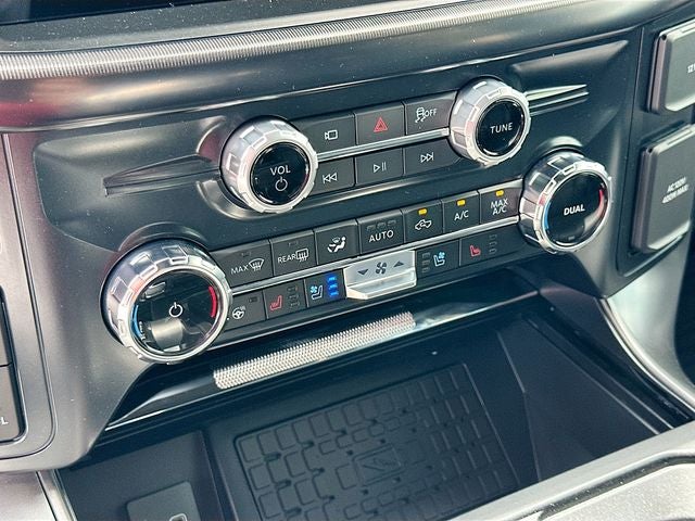 2026 Ford F-150 Lariat 4WD SUPERCREW