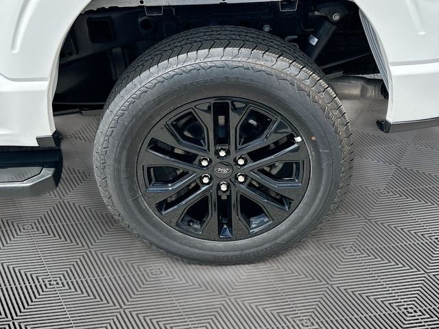 2026 Ford F-150 Lariat 4WD SUPERCREW