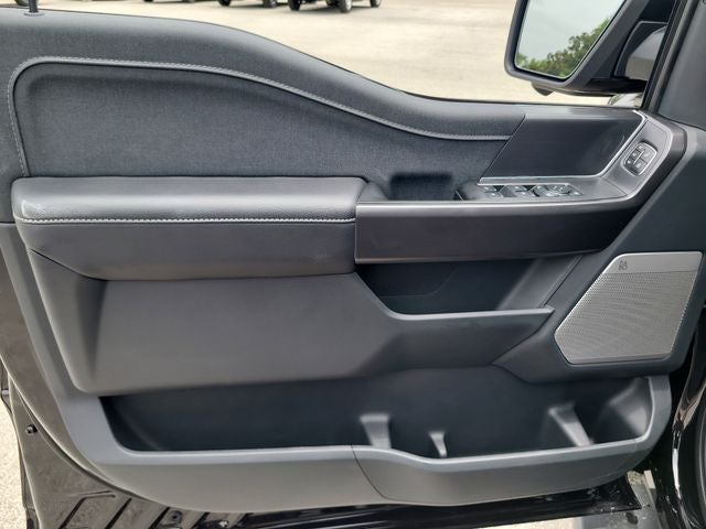 2026 Ford F-150 Lariat 4WD SUPERCREW