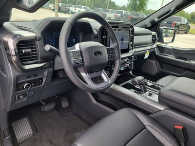 2026 Ford F-150 Lariat 4WD SUPERCREW
