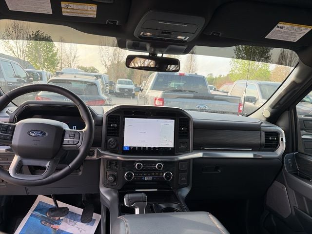 2025 Ford F-150 Lariat 5.0 V8