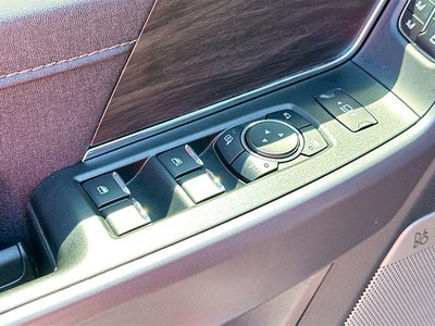 2025 Ford F-150 Lariat 5.0 V8