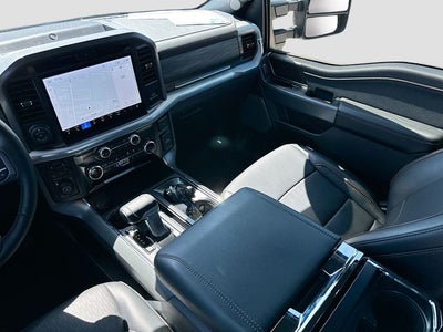 2025 Ford F-150 Lariat 5.0 V8