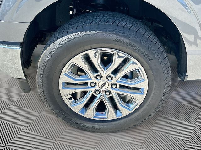 2025 Ford F-150 Lariat 5.0 V8