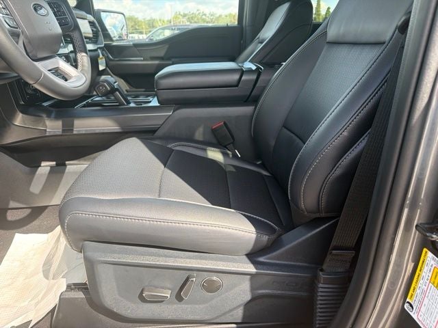 2026 Ford F-150 Lariat 5.0 V8