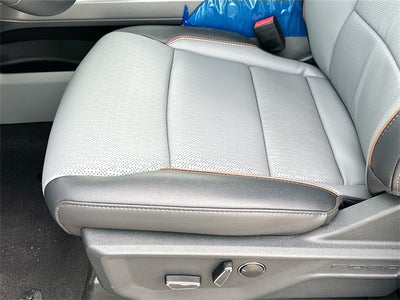 2025 Ford F-150 Lariat 5.0 V8