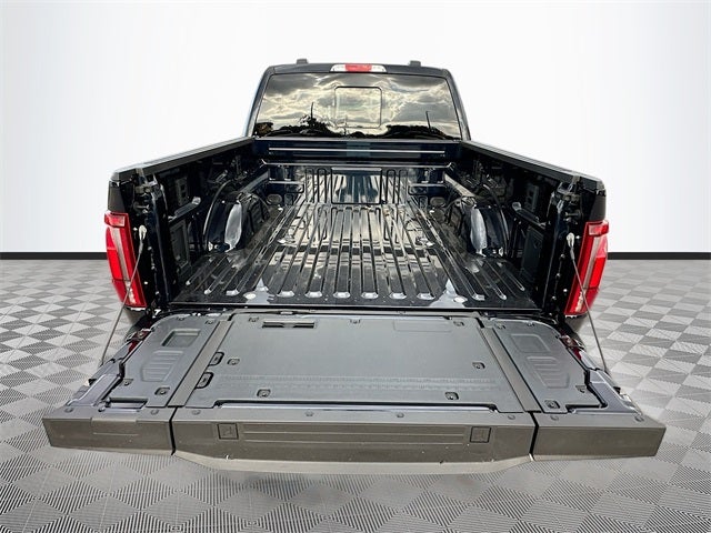 2025 Ford F-150 Lariat 5.0 V8