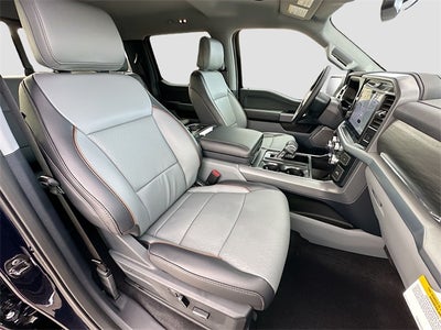 2025 Ford F-150 Lariat 5.0 V8