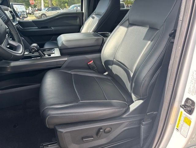 2025 Ford F-150 Lariat 5.0 V8