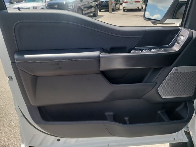 2025 Ford F-150 Lariat 5.0 V8