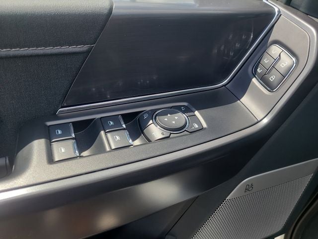 2025 Ford F-150 Lariat 5.0 V8