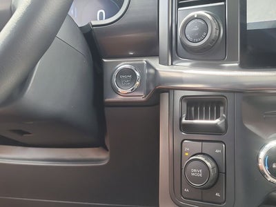 2025 Ford F-150 Lariat 5.0 V8