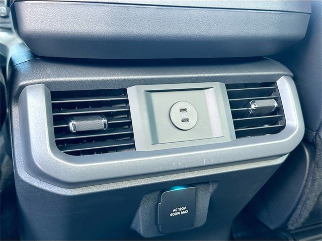 2025 Ford F-150 Lariat 4WD SUPERCREW