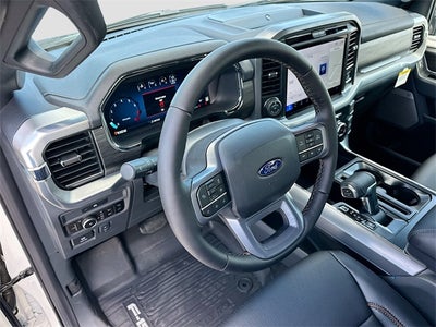 2025 Ford F-150 Lariat 4WD SUPERCREW