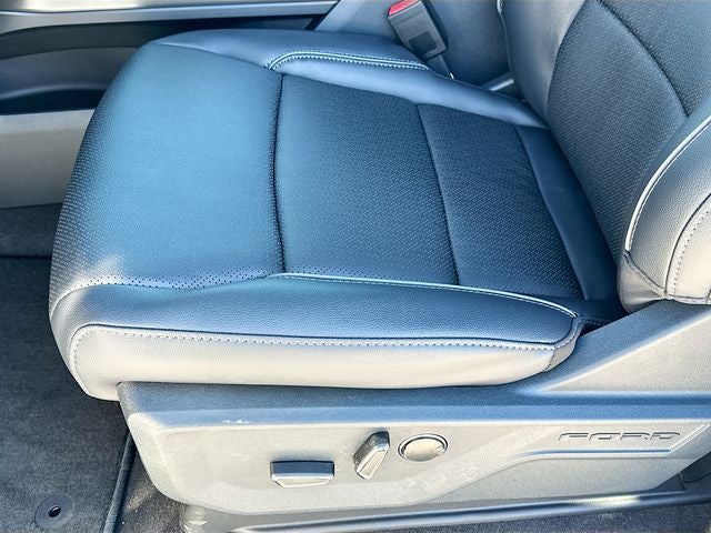 2026 Ford F-150 Lariat 4WD SUPERCREW