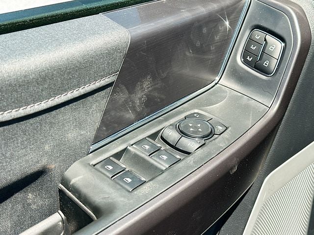 2026 Ford F-150 Lariat 4WD SUPERCREW