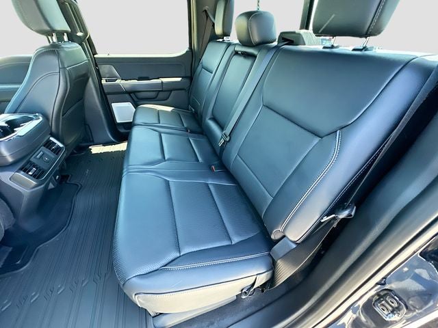 2026 Ford F-150 Lariat 4WD SUPERCREW