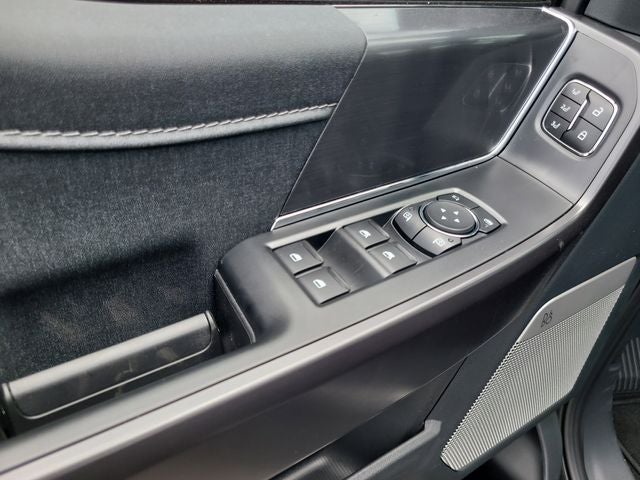 2026 Ford F-150 Lariat 4WD SUPERCREW