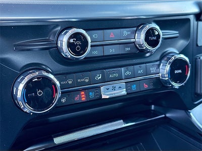 2025 Ford F-150 Lariat 4WD SUPERCREW